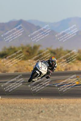 media/Dec-09-2023-SoCal Trackdays (Sat) [[76a8ac2686]]/Turn 15 Set 1 (230pm)/